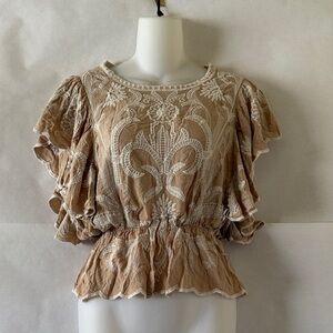 Solitaire Beige Embroidered Blouse Size M Flutter Sleeve Peplum Boho Cottagecore